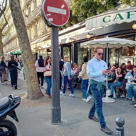 Daire Le Marais,center ,5 Minute Eiffel Tour And Louvre Meusm ,1 Mins Metro