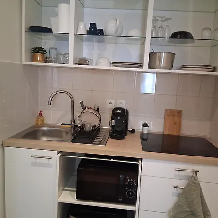 Apartment Le Marais,center ,5 Minute Eiffel Tour And Louvre Meusm ,1 Mins Metro *