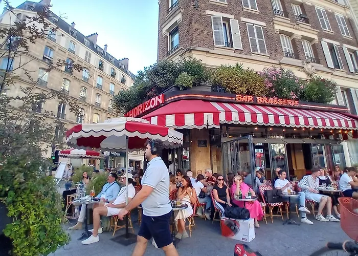 Le Marais,center ,5 Minute Eiffel Tour And Louvre Meusm ,1 Mins Metro